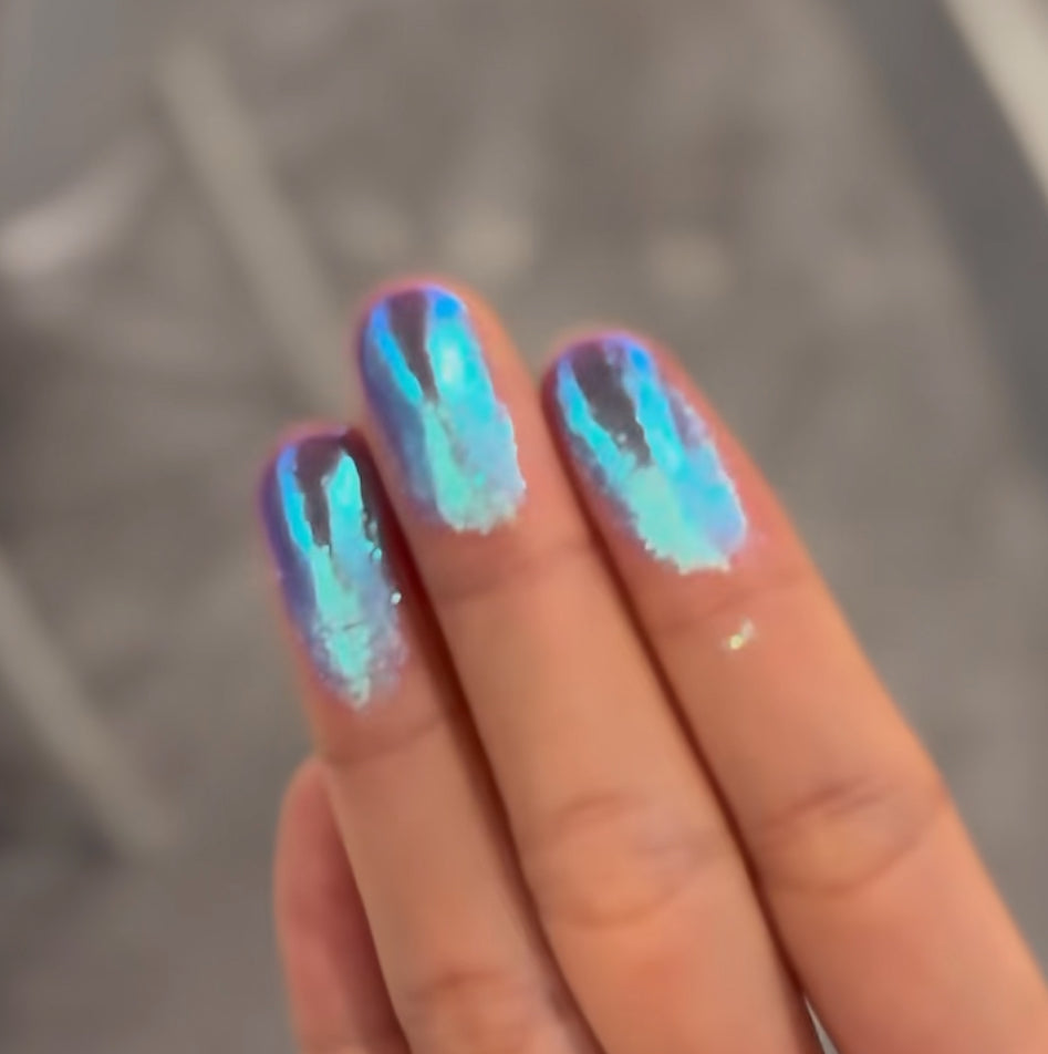 Sheen Effect Eyeshadow Glitter