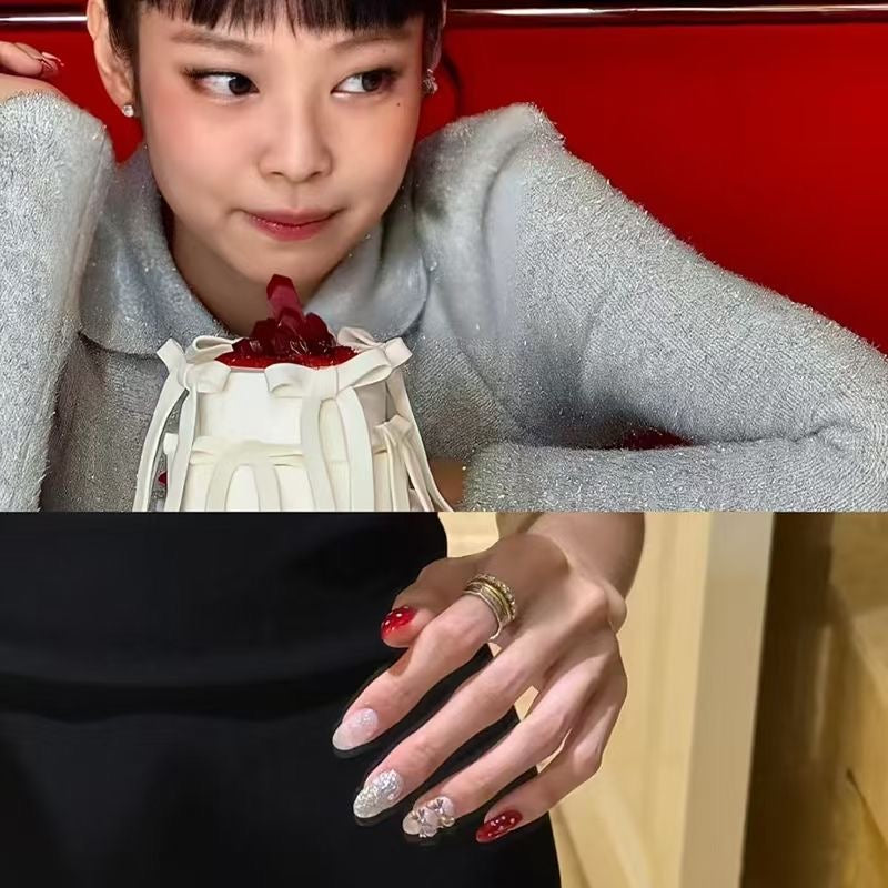 As seen on Jennie! Christmas Handmade Press On Nails