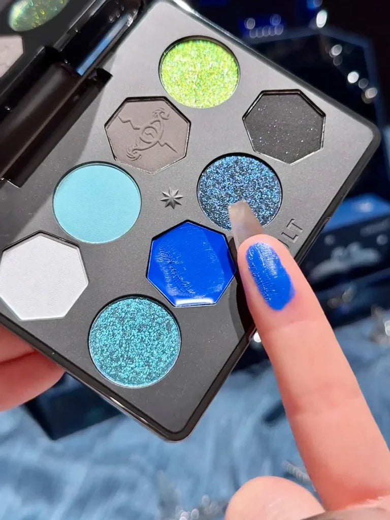 Girlcult Miao Witchcraft Series 8-Color Eyeshadow Palette
