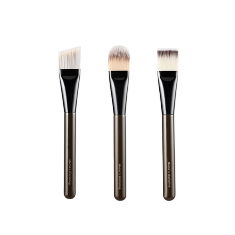 Momo's Workshop Foundation Brush